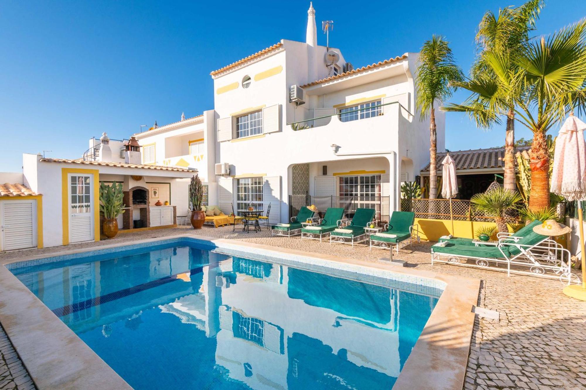 Villa Galé Sun - 5bed with free wifi, AC, private pool, 5 min from the beach Guia  Esterno foto